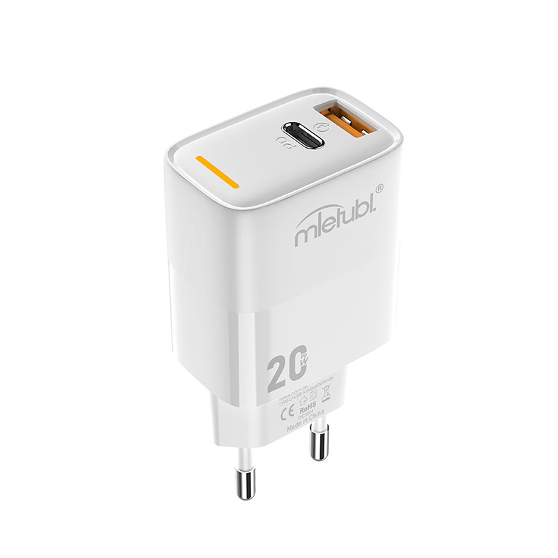 USB+Type-C PD20W wall charger
