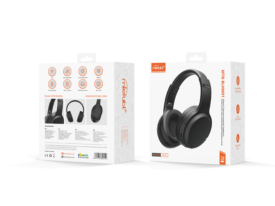 Wireless Bluetooth headphones
